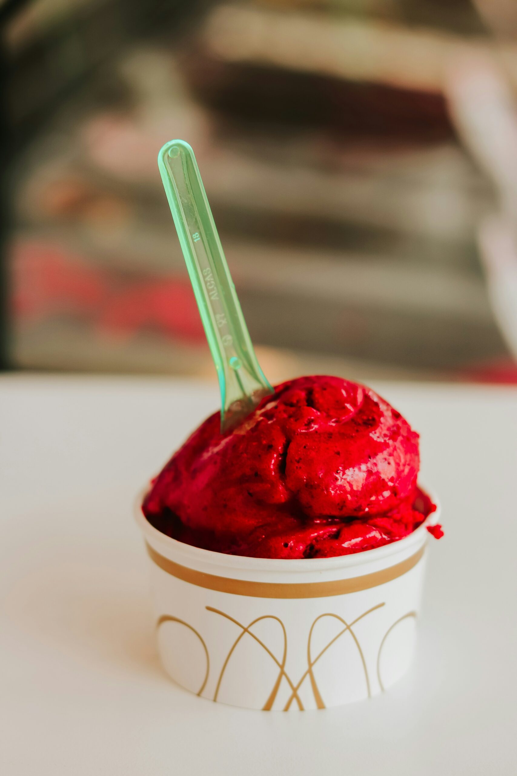 Glace à la framboise pour bébé